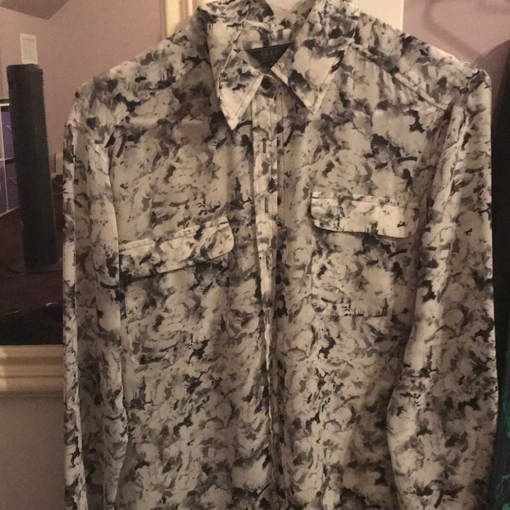 Guess dress button down shirt-white Black and grey